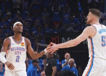 El OKC Thunder aguantó las embestidas de los Pacers, ganaron y se ponen a un paso del campeonato de la NBA.