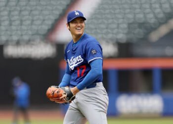 Primera apertura de Ohtani como lanzador con el uniforme de los Dodgers está programada para la noche del lunes ante los Padres.