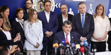 La Procuraduría de Colombia abre indagación contra el gabinete de Gustavo Petro por el ‘decretazo’