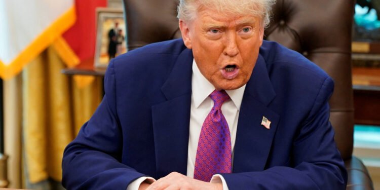 Trump ordenó nuevas redadas migratorias en Los Ángeles, Chicago y Nueva York