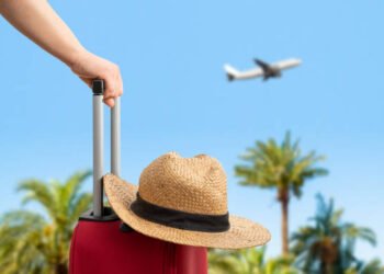 ¿Te vas de viaje? Diez consejos para asegurar unas vacaciones saludables