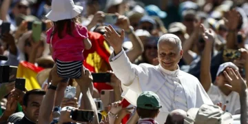 El papa León XIV defiende el matrimonio entre hombre y mujer y critica «la libertad de quitar vida»