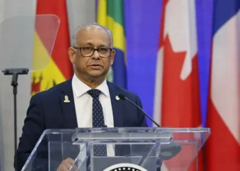 Ramdin plantea que República Dominicana y Haití sigan su colaboración en flujo de personas