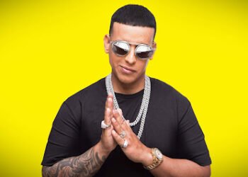 Daddy Yankee regresa a la música con su nuevo sencillo “Sonríele”. Video