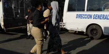 Amnistía Internacional pide poner fin de manera inmediata política migratoria «racista y discriminatoria»