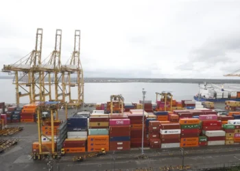 La Organización Mundial del Comercio proyecta un estancamiento casi total del comercio internacional por la guerra de aranceles