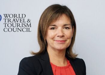 Julia Simpson: «República Dominicana es un ejemplo de cómo el turismo puede transformar un país»