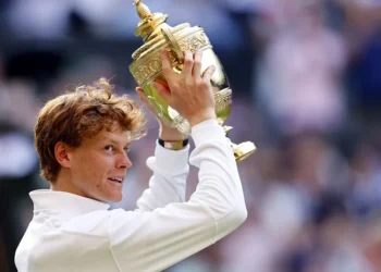 Sinner derroca a Alcaraz y conquista su primer Wimbledon