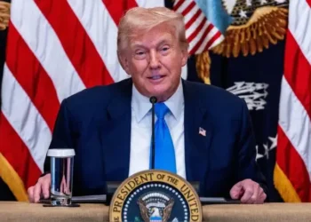 Trump celebra los aranceles: «Están haciendo Estados Unidos grande y rico de nuevo»