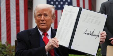 Trump anuncia nuevos aranceles del 10 al 70% para decenas de países a partir del 1 de agosto