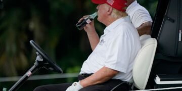 Trump cambia la fórmula de la Coca-Cola en Estados Unidos con un ingrediente nuevo