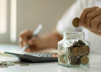 El 63% de los dominicanos tiene una cuenta de ahorro, pero solo el 12% ha podido ahorrar en el último año