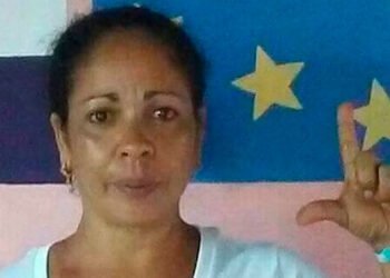 La disidente cubana Aymara Nieto sale de la cárcel y vuela a República Dominicana