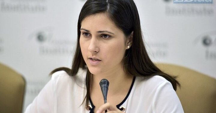 Legisladora ucraniana dice que «no deberíamos negociar con personas» en conversaciones con Putin