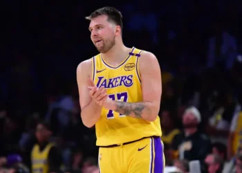 Luka Doncic inspira un libro de filosofía como símbolo de “fuerza interior»