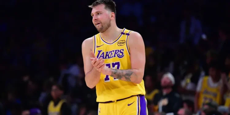 Luka Doncic inspira un libro de filosofía como símbolo de “fuerza interior»