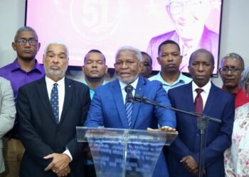 PLD denuncia colapso del sistema educativo | Video