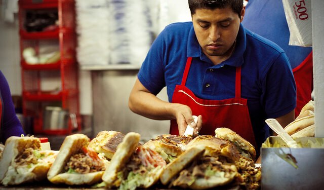 Las comidas callejeras más populares y sorprendentes del mundo