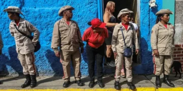 El despliegue militar de EEUU frente a Venezuela, entre la presión y la retórica