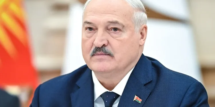 El presidente de Bielorrusia admite gobernar con métodos dictatoriales