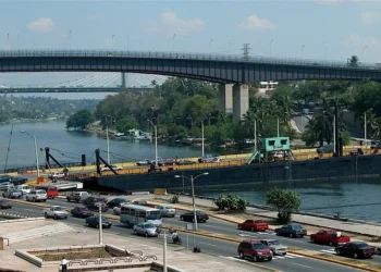 Abinader anuncia puente flotante sobre el río Ozama está en fase de diseño