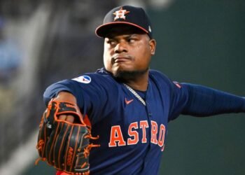 Framber Valdez será el pitcher de mayor cotización en la próxima agencia libre