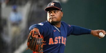 Framber Valdez será el pitcher de mayor cotización en la próxima agencia libre