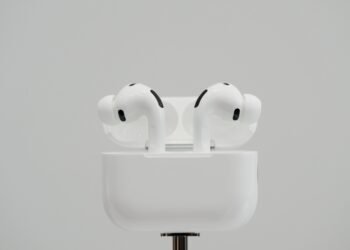 AirPods ahora traducen conversaciones en cinco idiomas