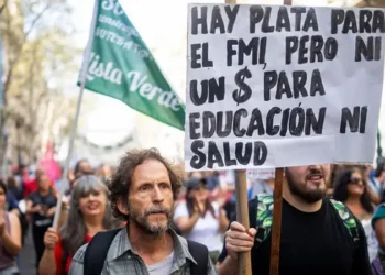 3 causas del deterioro de la economía argentina que llevó al inédito respaldo de Trump a Milei