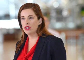 Australia publica directrices para la prohibición de redes sociales a menores de 16 años