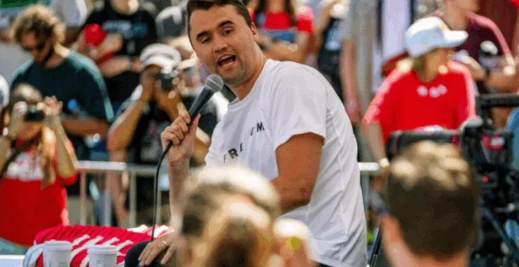 Así ocurrió el atentado donde falleció Charlie Kirk, la cara joven del movimiento MAGA dispuesta a debatir a sus oponentes