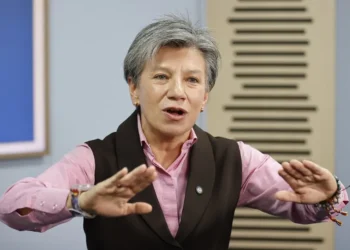 Claudia López quiere ganar la Presidencia de Colombia para «arreglar desperdicio histórico» de Petro