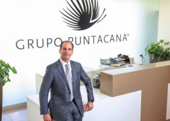 Grupo Puntacana revela que trabaja en un sistema eléctrico 70 % renovable