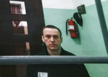 Análisis clínicos demuestran que el opositor ruso Navalni fue envenenado en prisión, según su viuda