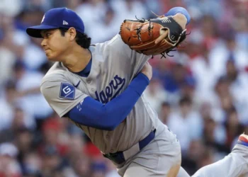 Dodgers podrían utilizar a Shohei Ohtani como relevista en la postemporada