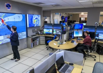 EE.UU. avisa que falta el 60 % de los ciclones tras un «tranquilo» comienzo de la temporada