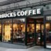 Starbucks anuncia cierres y despidos como parte de un plan para revivir la cadena de cafés