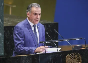 El presidente de Uruguay pide la suspensión de operaciones militares y liberación de rehenes en Oriente Medio