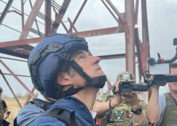 Apagón en la central nuclear de Zaporizhia suma 4 días; Zelenski amenaza con dejar Moscú a oscuras