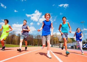 Pau Fit revoluciona el entrenamiento adolescente con rutinas seguras y sin dietas extremas