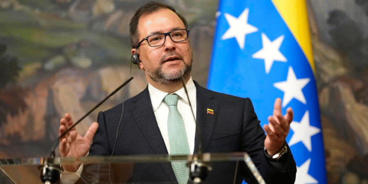 Venezuela dice ante la Celac que las tropas de EE.UU. están «listas» para «invadir» su territorio