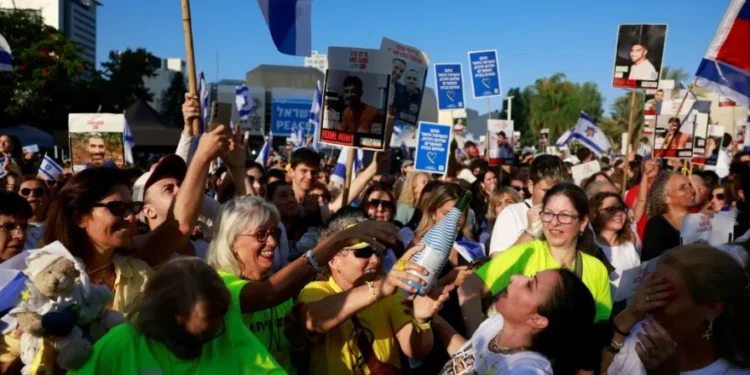 Regresan a Israel los últimos 20 rehenes vivos de Gaza