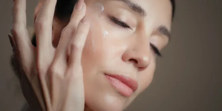 Colágeno: ¿se debe tomar, inyectar o aplicar en la piel? Y ¿realmente funciona?