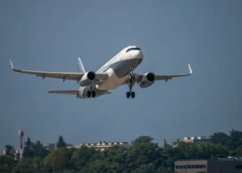 El Airbus A320 supera al Boeing 737 como el avión más vendido de la historia