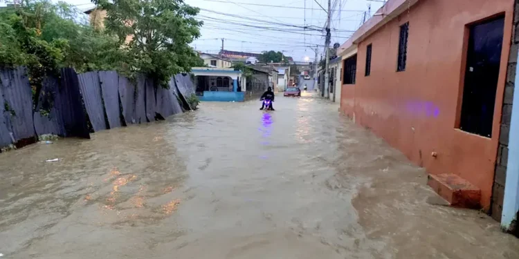 Más de 900 desplazados, 195 viviendas y 56 acueductos afectados por los efectos de la tormenta Melissa