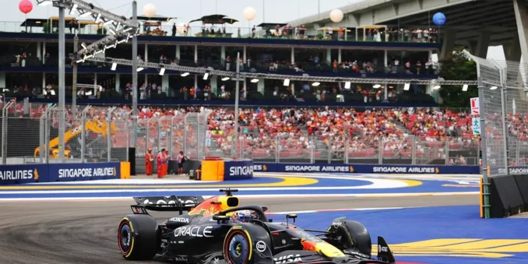 Fórmula Uno: Verstappen se reivindica, McLaren sufre y Sainz se confirma en los terceros libres