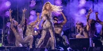 Shakira celebra 30 años de ‘Pies descalzos’, álbum que la llevó a estrellato internacional