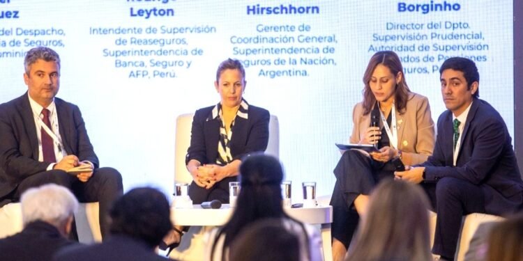 Superintendencia de Seguros de RD fortalece liderazgo en seminario ASSAL-IAIS 2025 sobre supervisión y buenas prácticas