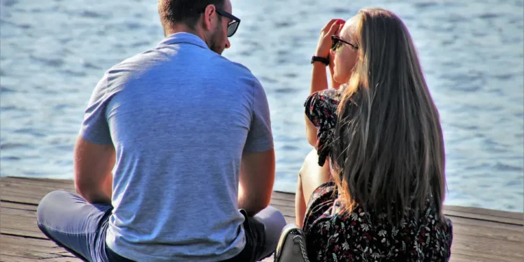 Qué significa cuando una persona habla mucho de su pasado según la psicología