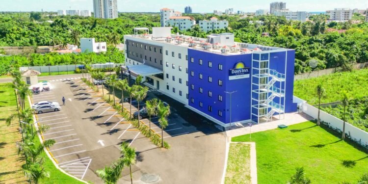 Grupo De Valle impulsa hotelería de Juan Dolio: abre el Days Inn by Wyndham